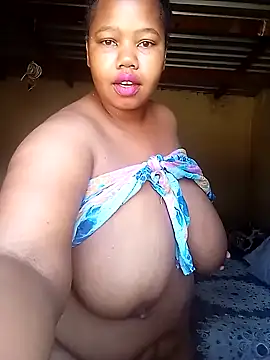 Curvycandy95 online show from 1, 10, 2025