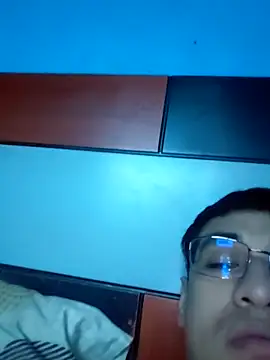 Exotic19cm online show from 22, 10, 2025