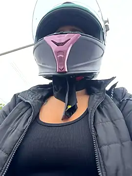 AlannaEvons online show from 12, 1, 2026