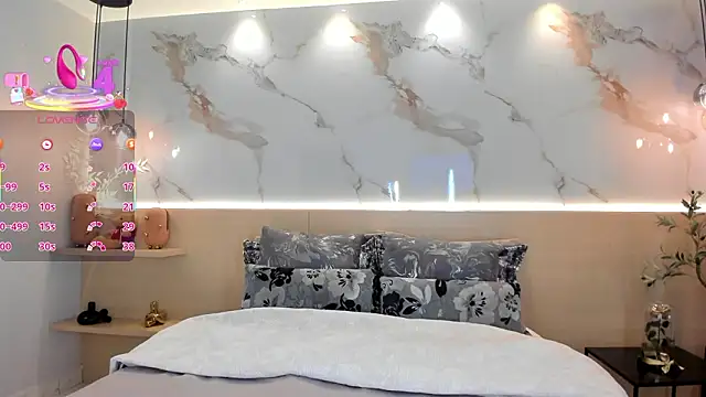 SolAvelar online show from 4, 3, 2026