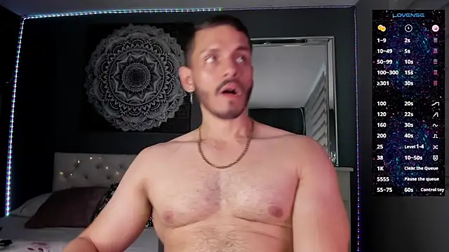 Snapshot of TianZilac chatting on 31, 10, 2025 TianZilac online show from 31, 10, 2025