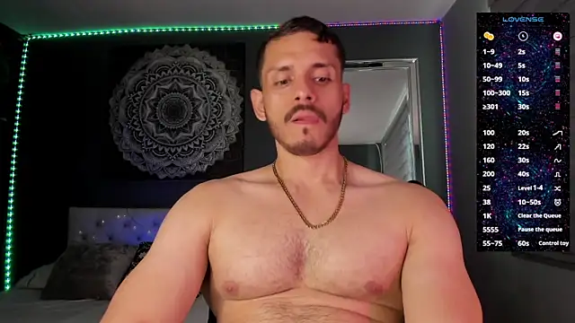 Snapshot of TianZilac chatting on 12, 11, 2025 TianZilac online show from 12, 11, 2025