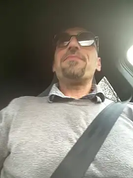 Snapshot of GmGit chatting on 19, 3, 2026 GmGit online show from 19, 3, 2026