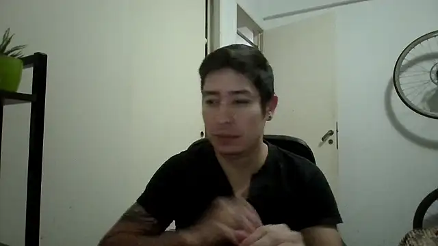 Snapshot of 9999Alez chatting on 22, 5, 2026 9999Alez online show from 22, 5, 2026