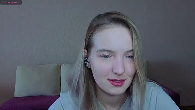 Snapshot of HongTomczak chatting on 18, 3, 2026 HongTomczak online show from 18, 3, 2026