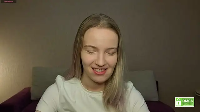 Snapshot of HongTomczak chatting on 10, 4, 2026 HongTomczak online show from 10, 4, 2026