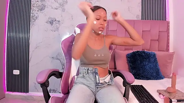 Snapshot of Mia_Duarte1 chatting on 26, 11, 2025 Mia Duarte1 online show from 26, 11, 2025