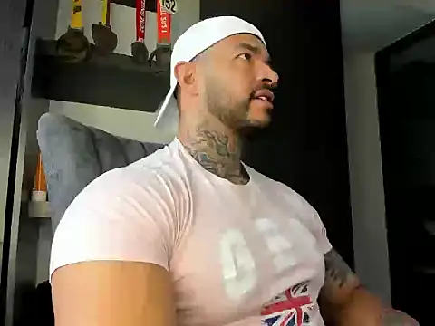 Snapshot of Michael_Fame chatting on 21, 2, 2026 Michael Fame online show from 21, 2, 2026