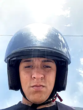 Jrivera22 online show from 10, 11, 2025