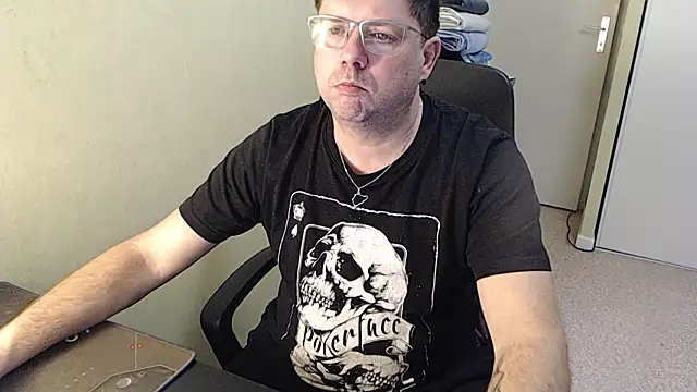 Snapshot of blueandwhite1 chatting on 3, 2, 2025 blueandwhite1 online show from 3, 2, 2025