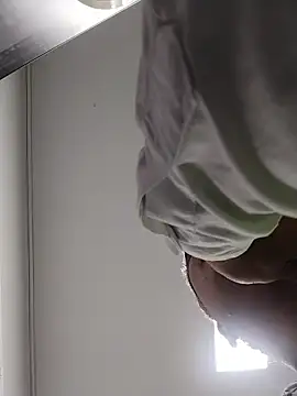 danigarci2307 online show from 6, 3, 2026