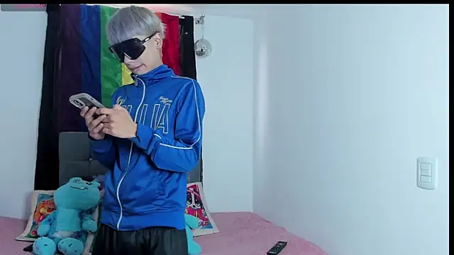 Snapshot of Playboy_Andersex chatting on 16, 10, 2025 Playboy Andersex online show from 16, 10, 2025