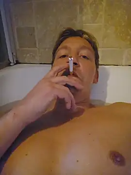 justeadeux online show from 6, 11, 2025