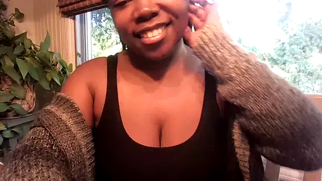 Snapshot of princess_chocolate chatting on 22, 10, 2025 princess chocolate online show from 22, 10, 2025