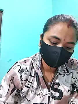 Snapshot of DivyaBhabhi69@xh chatting on 18, 5, 2026 DivyaBhabhi69xh online show from 18, 5, 2026