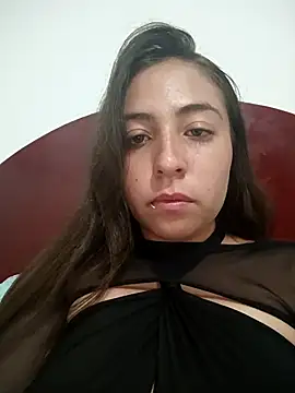 Snapshot of AlessandraPazzi chatting on 2, 3, 2026 AlessandraPazzi online show from 2, 3, 2026