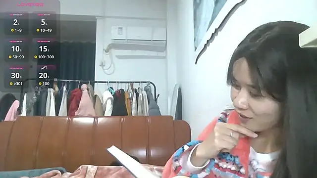 Monice1314 online show from 14, 12, 2025