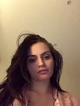 Snapshot of prettylittlefooxy chatting on 10, 11, 2025 prettylittlefooxy online show from 10, 11, 2025