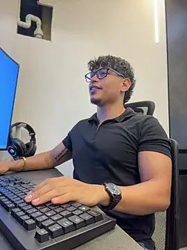 alekzamo online show from 8, 7, 2026