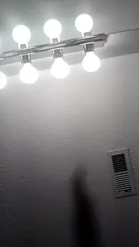 Fine10ne online show from 6, 2, 2026