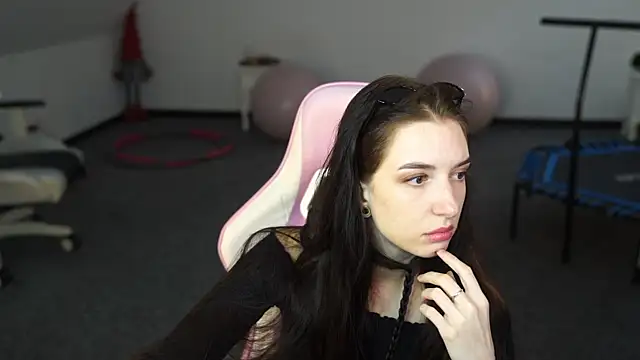  Lili 054 online show from 22, 9, 2025