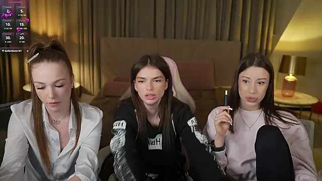 Ella 054 online show from 9, 4, 2026