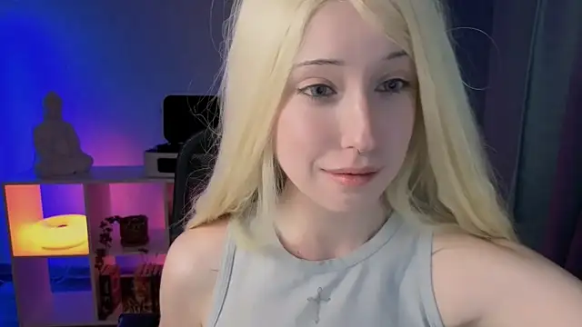 Snapshot of YukiMisa chatting on 4, 5, 2026 YukiMisa online show from 4, 5, 2026