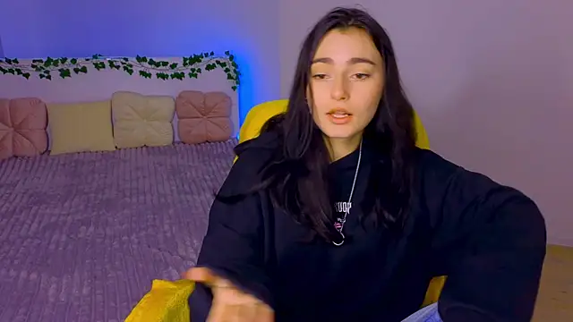 Snapshot of Andres_sssss chatting on 7, 10, 2025 Andres sssss online show from 7, 10, 2025