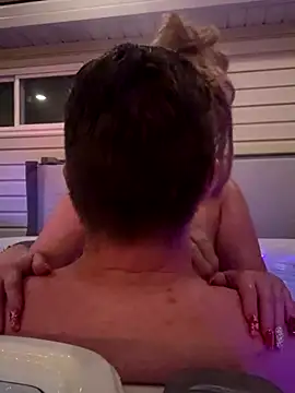 Petite Blonde Barbie online show from 14, 10, 2025