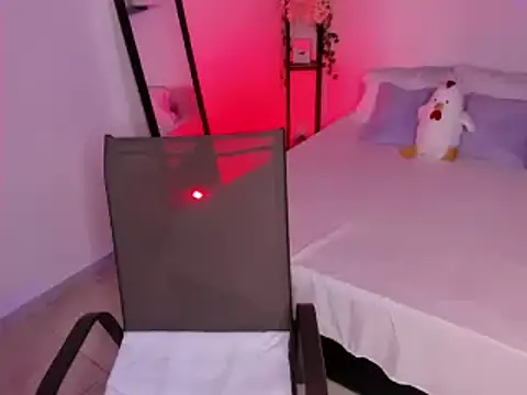 Snapshot of selene_boyer chatting on 29, 9, 2025 selene boyer online show from 29, 9, 2025