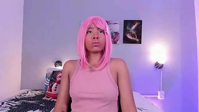 SophieW1 online show from 10, 11, 2025