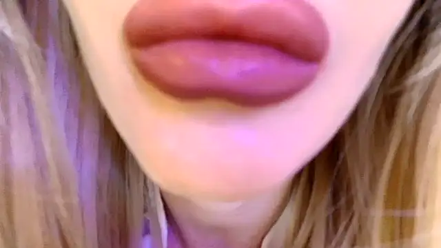 Politeeliza online show from 8, 6, 2026