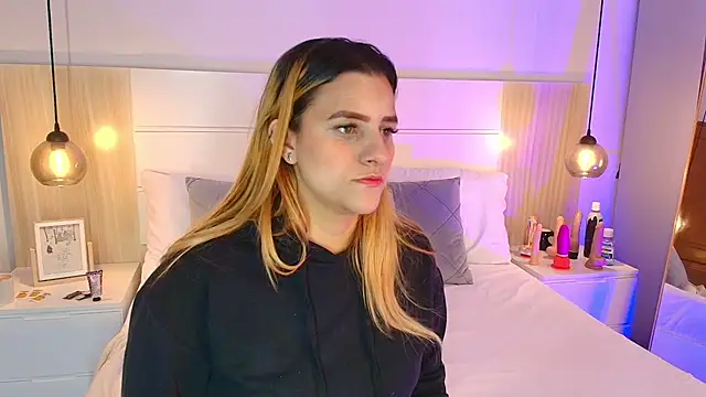 Dakota Megan 69 online show from 9, 9, 2025