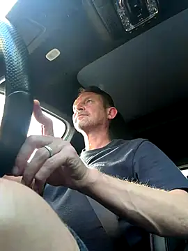 Snapshot of Alwaysmaybe48 chatting on 22, 10, 2025 Alwaysmaybe48 online show from 22, 10, 2025