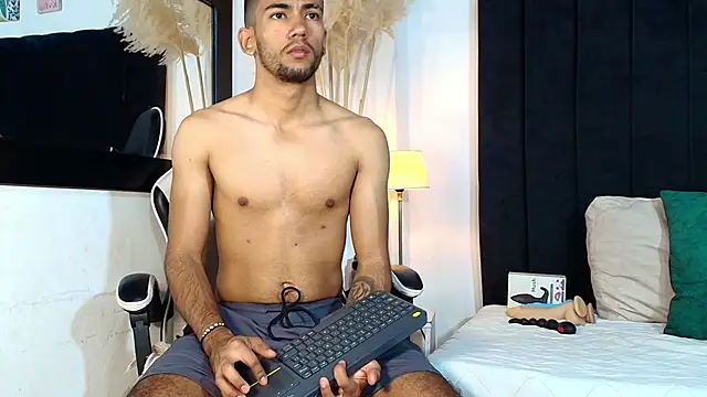 MaicolParker  online show from 17, 6, 2026
