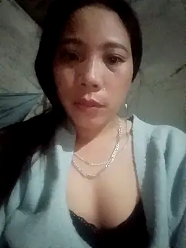 Snapshot of Phuong_xxx chatting on 18, 12, 2025 Phuong xxx online show from 18, 12, 2025