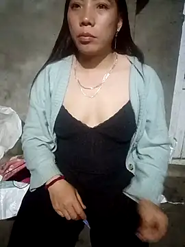 Snapshot of Phuong_xxx chatting on 20, 12, 2025 Phuong xxx online show from 20, 12, 2025