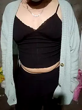 Snapshot of Phuong_xxx chatting on 5, 1, 2026 Phuong xxx online show from 5, 1, 2026