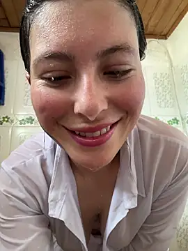 Snapshot of Mia_salinass chatting on 17, 1, 2026 Mia salinass online show from 17, 1, 2026