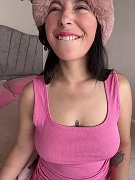 Snapshot of Mia_salinass chatting on 20, 2, 2026 Mia salinass online show from 20, 2, 2026