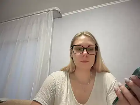 Snapshot of NikexPretty chatting on 29, 10, 2025 NikexPretty online show from 29, 10, 2025