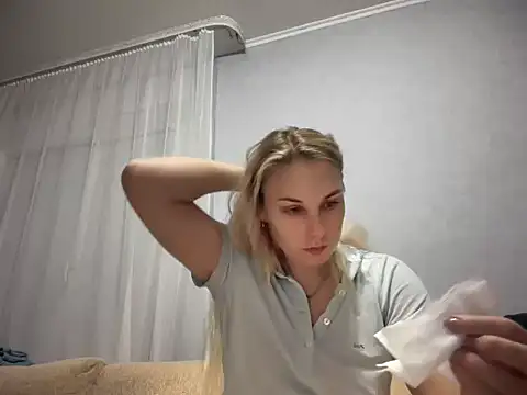 Snapshot of NikexPretty chatting on 14, 11, 2025 NikexPretty online show from 14, 11, 2025