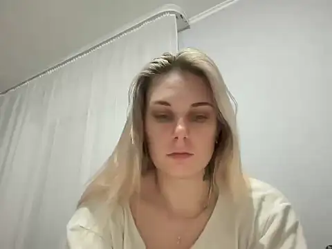 Snapshot of NikexPretty chatting on 19, 11, 2025 NikexPretty online show from 19, 11, 2025