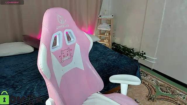 Snapshot of Sheila_Rich chatting on 2, 12, 2025 Sheila Rich online show from 2, 12, 2025