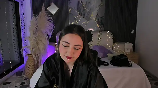 Snapshot of SarahCastro1_ chatting on 13, 2, 2026 SarahCastro1 online show from 13, 2, 2026