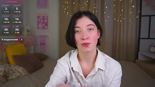 JuanaFriesz online show from 25, 2, 2026