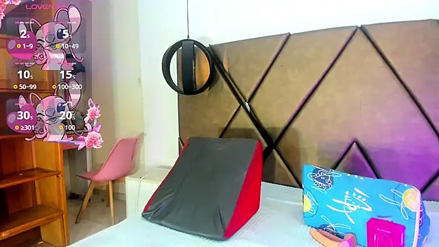 Snapshot of PenelopeGuzman__ chatting on 20, 4, 2026 PenelopeGuzman online show from 20, 4, 2026