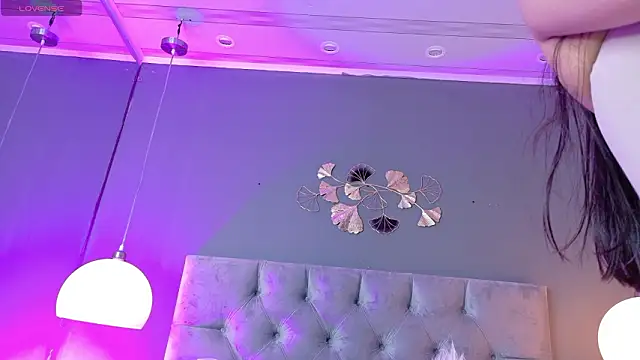 kendalFox  online show from 19, 2, 2026