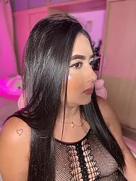 Snapshot of Emiily_Moore1 chatting on 13, 6, 2026 Emiily Moore1 online show from 13, 6, 2026