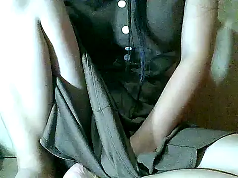 pinay-momm1682 online show from 18, 12, 2025